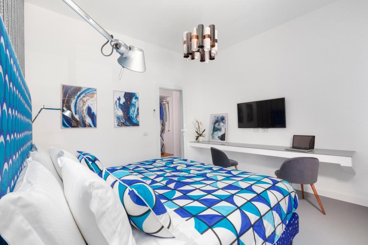 Sorrentovibes - Luxury Design Home & Jacuzzi In Heart Of Sorrento Dış mekan fotoğraf